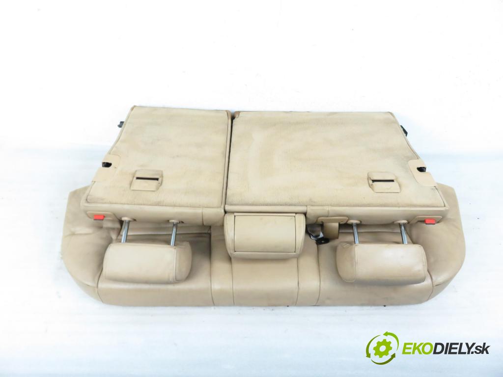 BMW 5 Touring (E61) KOMBI 2004 0,00 530 d - M57 D30 (306D2) 2993,00 Sedadlá, sedačky