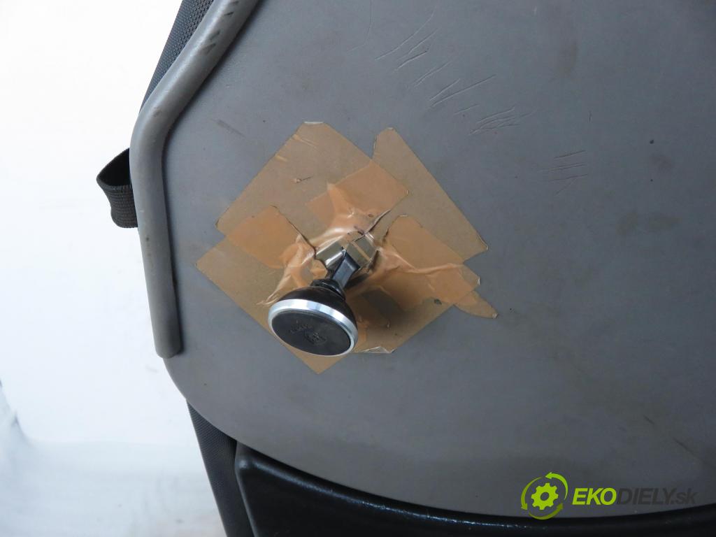 RENAULT MASTER III Skrzynia (FV) FURGON 2010 74,00 2.3 dCi 100 FWD - M9T 676 2298,00 Sedadlo CESTUJÚCI/PP