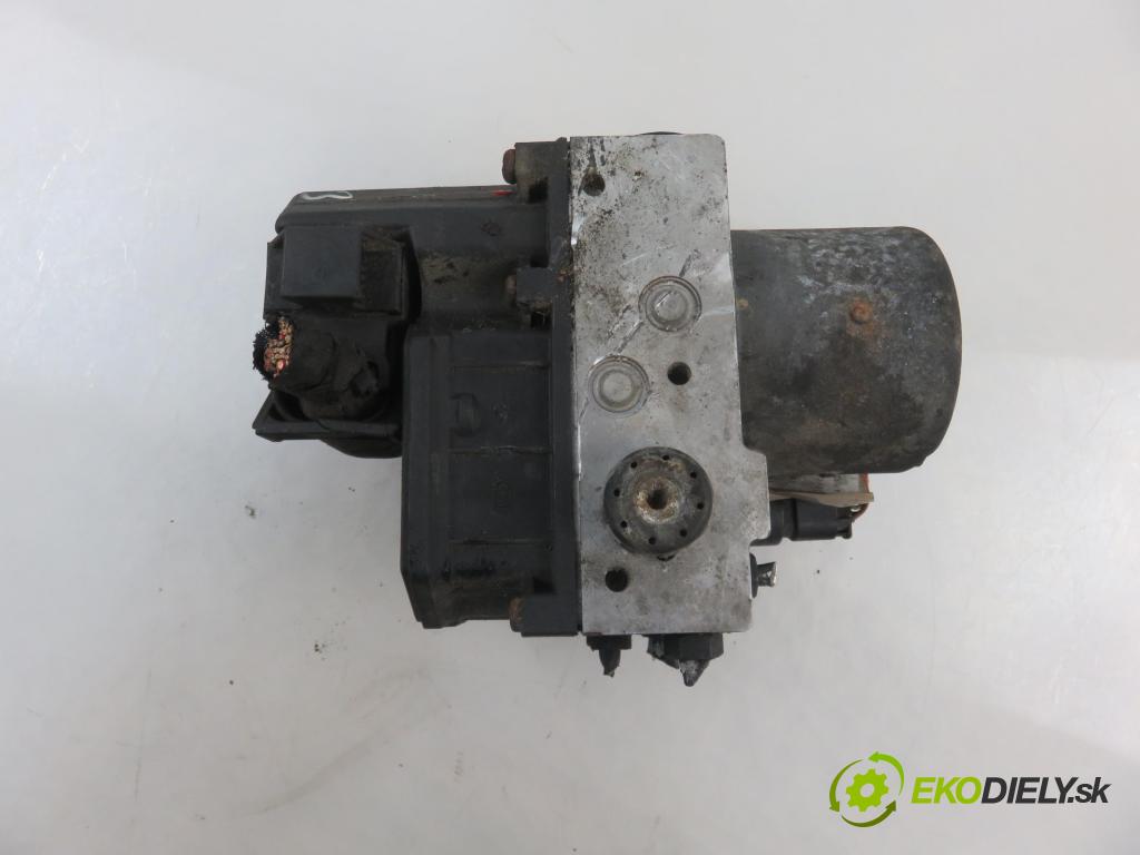 VW PASSAT B5.5 (3B3) SEDAN 2002 96,00 1.9 TDI - AWX 1896,00 Pumpa ABS 0265950055 ; 4B0614517G (Pumpy ABS)