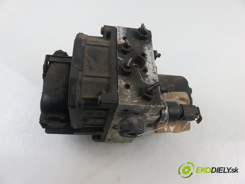 VW PASSAT B5.5 (3B3) SEDAN 2002 96,00 1.9 TDI - AWX 1896,00 Pumpa ABS 0265950055 ; 4B0614517G (Pumpy ABS)