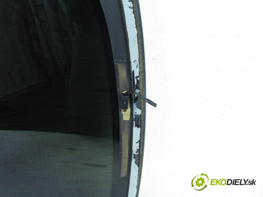 INFINITI M (Y51) SEDAN 2010 175,00 3.0d V6 238 - V9X 2993,00 okno zadní část SEDAN