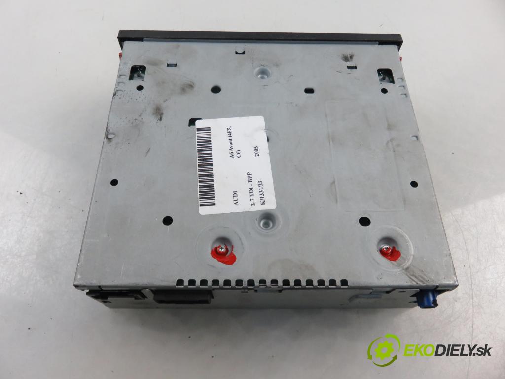 AUDI A6 Avant (4F5, C6) KOMBI 2005 132,00 2.7 TDI - BPP 2698,00 čítač navigácie 4E0910887L ; 4E0919887C (Ostatné)