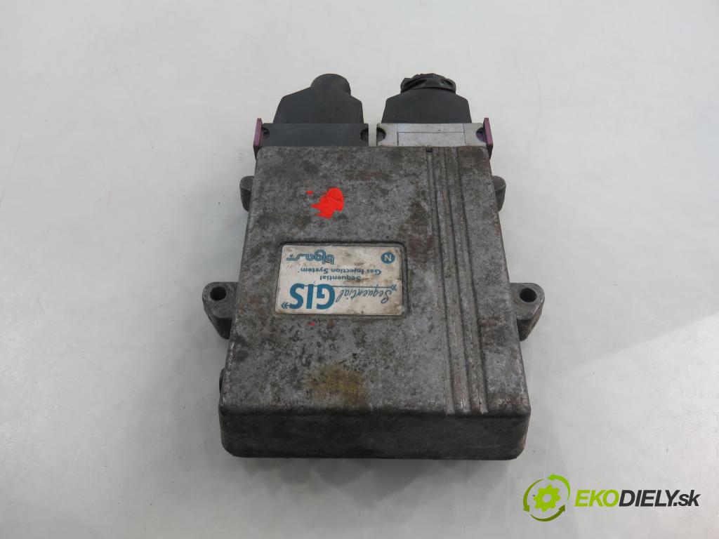 SKODA FABIA I SEDAN (6Y3) SEDAN 2004 47,00 1.2 - AZQ 1198,00 řídící jednotka LPG 67R010157