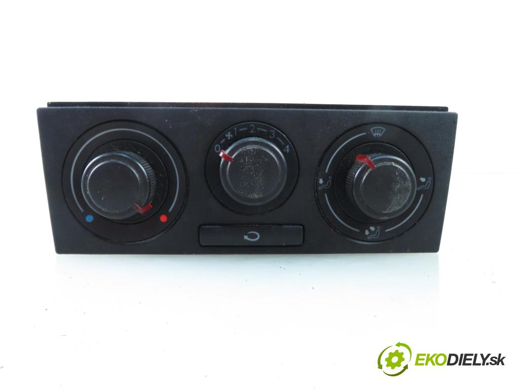 SEAT AROSA (6H) HB 2002 37,00 1 - AUC 999,00 Panel kúrenia 6H0819045