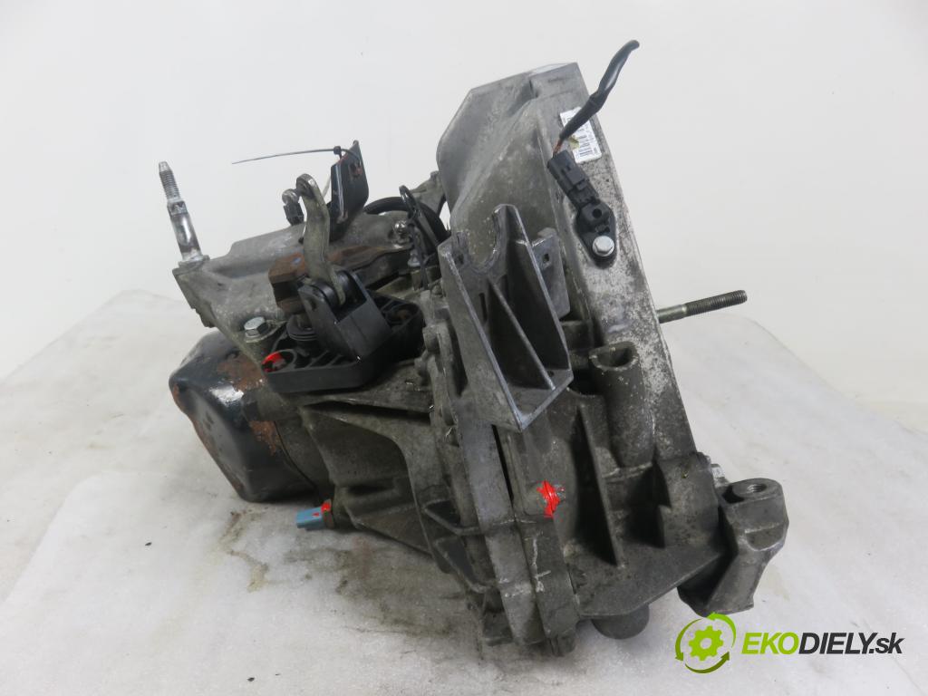 RENAULT CLIO II (BB_, CB_) HB 2003 47,00 1.5 dCi (B/CB3M) - K9K 740 1461,00 Prevodovka MANUALNA JR5120