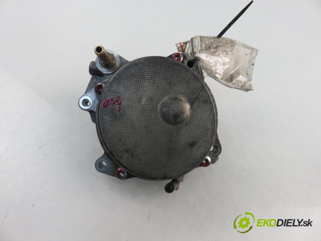 ALFA ROMEO 159 Sportwagon (939_) KOMBI 2006 147,00 2.4 JTDM 200 - 939 A3.000 2387,00 pumpa vakuová 244245098
