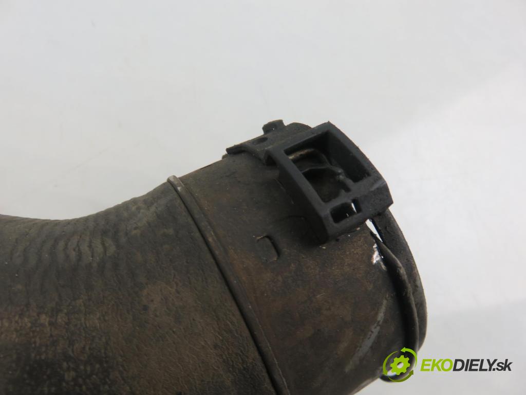BMW X1 (E84) CROSSOVER 2011 130,00 sDrive 20 d 177 - N47 D20 C 1995,00 Rúra intercoolera turba