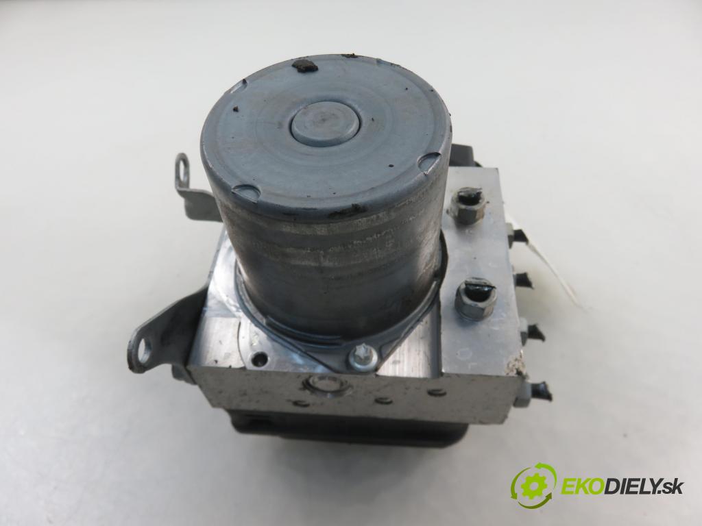 BMW X1 (E84) CROSSOVER 2011 130,00 sDrive 20 d 177 - N47 D20 C 1995,00 Pumpa ABS 0265951101 (Pumpy ABS)