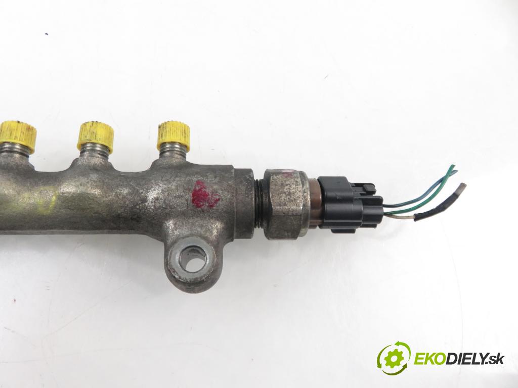 SUBARU IMPREZA liftback (GR, GH, G3) HB 2010 110,00 2.0 D AWD - EE20Z 1998,00 Lišta vstrekovacia  (Vstrekovacie lišty)