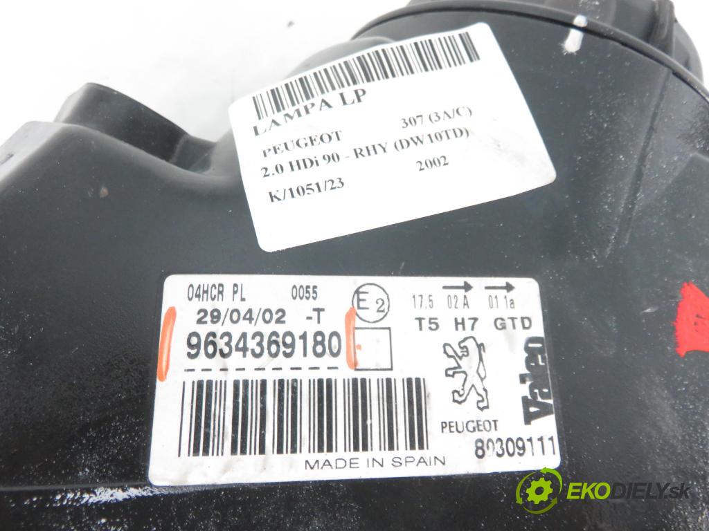 PEUGEOT 307 (3A/C) HB 2002 66,00 2.0 HDi 90 - RHY (DW10TD) 1997,00 Svetlo LP 9634369180