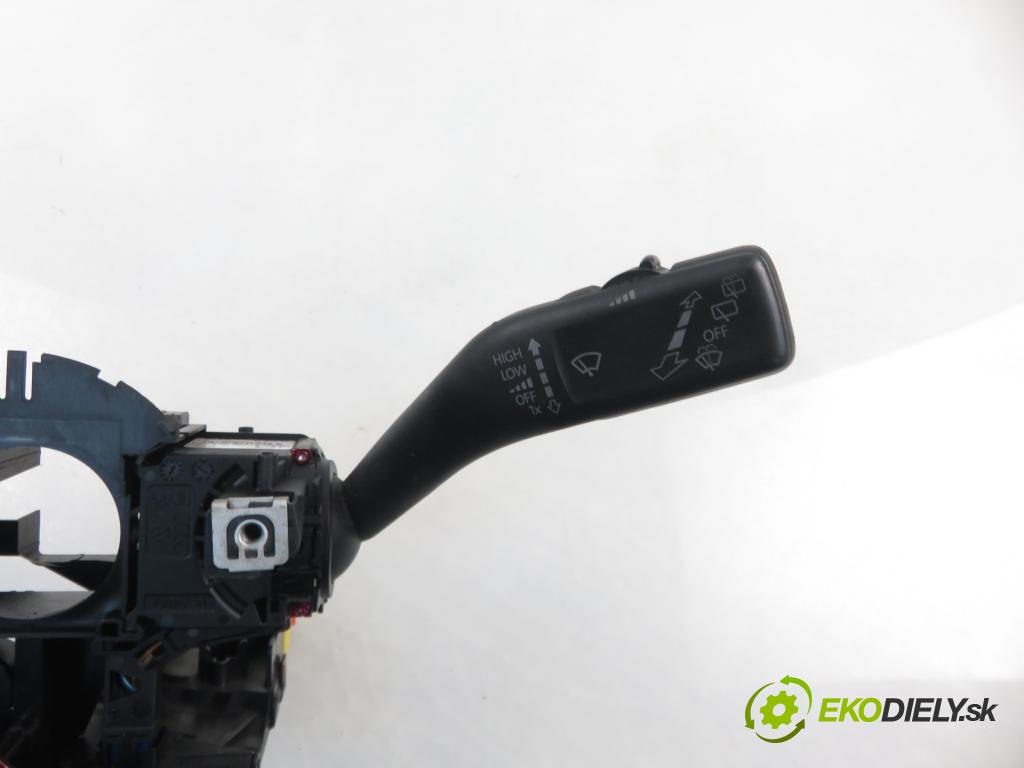 VW GOLF V (1K1) HB 2004 77,00 1.9 TDI PD 105 - BKC 1896,00 páčka/prepínač 1K0953503E ; 1K0953549
