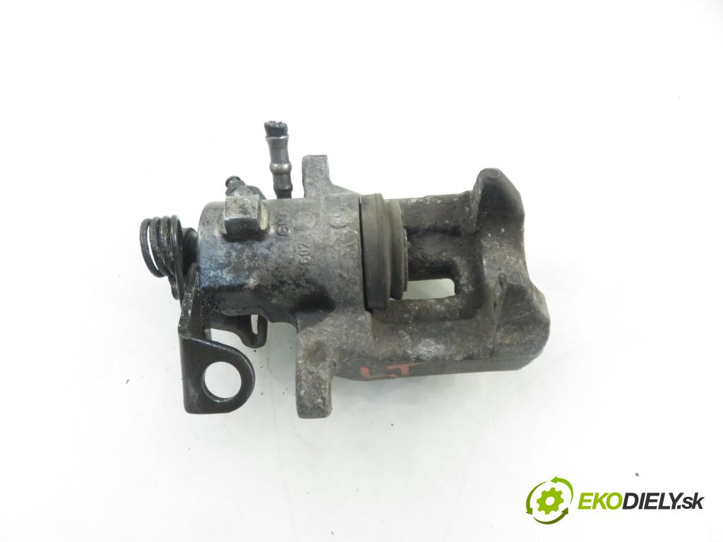 AUDI A3 (8L1) HB 1998 81,00 1.9 TDI 110 - AHF 1896,00 Brzdič strmeň LT