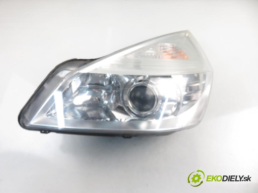 RENAULT ESPACE IV (JK0/1_) MINIVAN 2004 85,00 1.9 dCi 116 - F9Q 820 1870,00 Svetlo LP 8200394706
