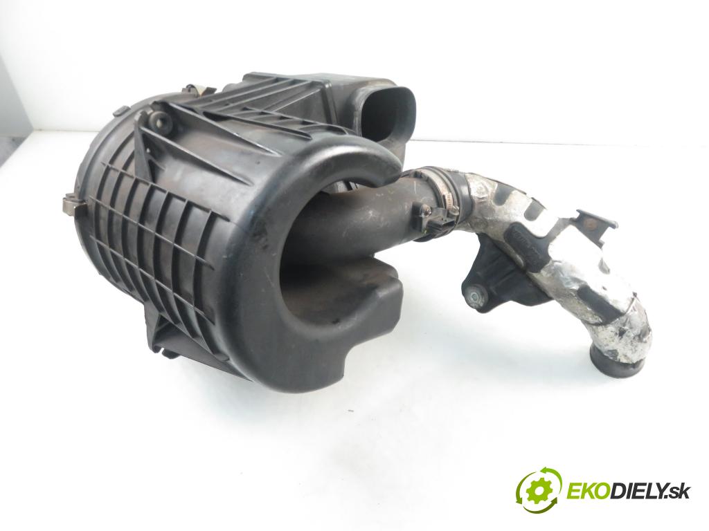 RENAULT TRUCKS MAXITY CHLODNIA 2011 100,00 DXi 2.5 140.35 (YD25DDTi) 2488,00 Obal filtra vzduchu 226807S000 (Obaly filtrov vzduchu)