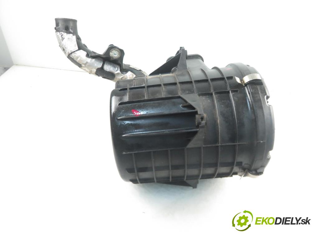 RENAULT TRUCKS MAXITY CHLODNIA 2011 100,00 DXi 2.5 140.35 (YD25DDTi) 2488,00 Obal filtra vzduchu 226807S000 (Obaly filtrov vzduchu)