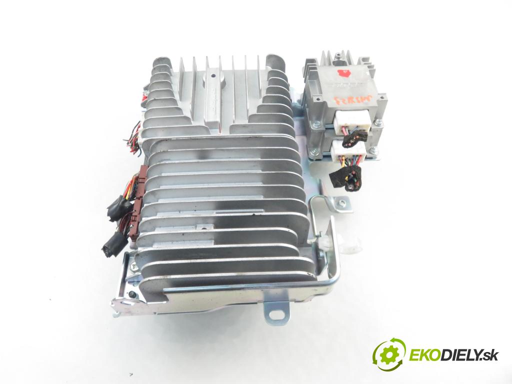 INFINITI M (Y51) SEDAN 2010 175,00 3.0d V6 238 - V9X 2993,00 Zosilňovač 280601MA1C (Zosilňovače)