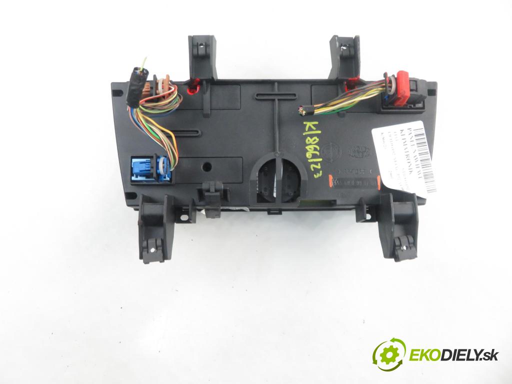 FIAT STILO (192_) HB 2005 85,00 1.9 JTD 115 - 192 A1.000 1910,00 Panel kúrenia KLIMATRONIK 555600001704