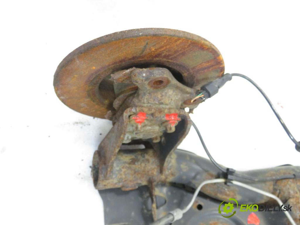 RENAULT MODUS / GRAND MODUS (F/JP0_) HB 2006 65,00 1.6 (JP0L, JP0V) - K4M 794 1598,00 výztuha zadní část ABS