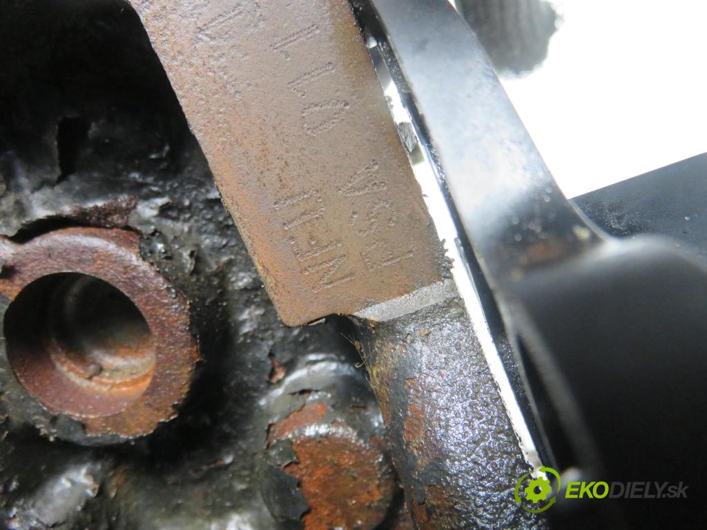 PEUGEOT 206 CC (2D) CABRIO 2001 80,00 1.6 16V - NFU 1587,00 Motor benz. NFU