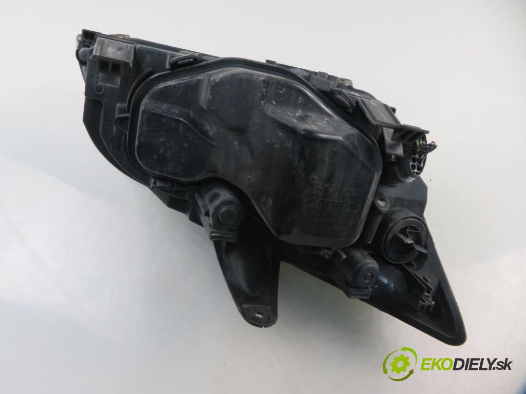 FORD FOCUS II (DA_, HCP) HB 2005 74,00 1.6 - HWDA 1596,00 Svetlo PP 4M5113W030AC