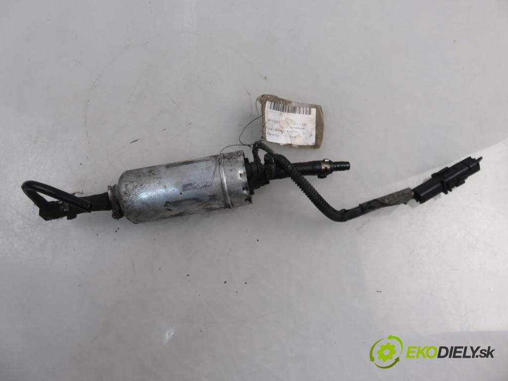 RENAULT LAGUNA II Grandtour (KG0/1_) KOMBI 2002 88,00 1.9 dCi 120 - F9Q 750 1870,00 pumpa paliva 8200196177