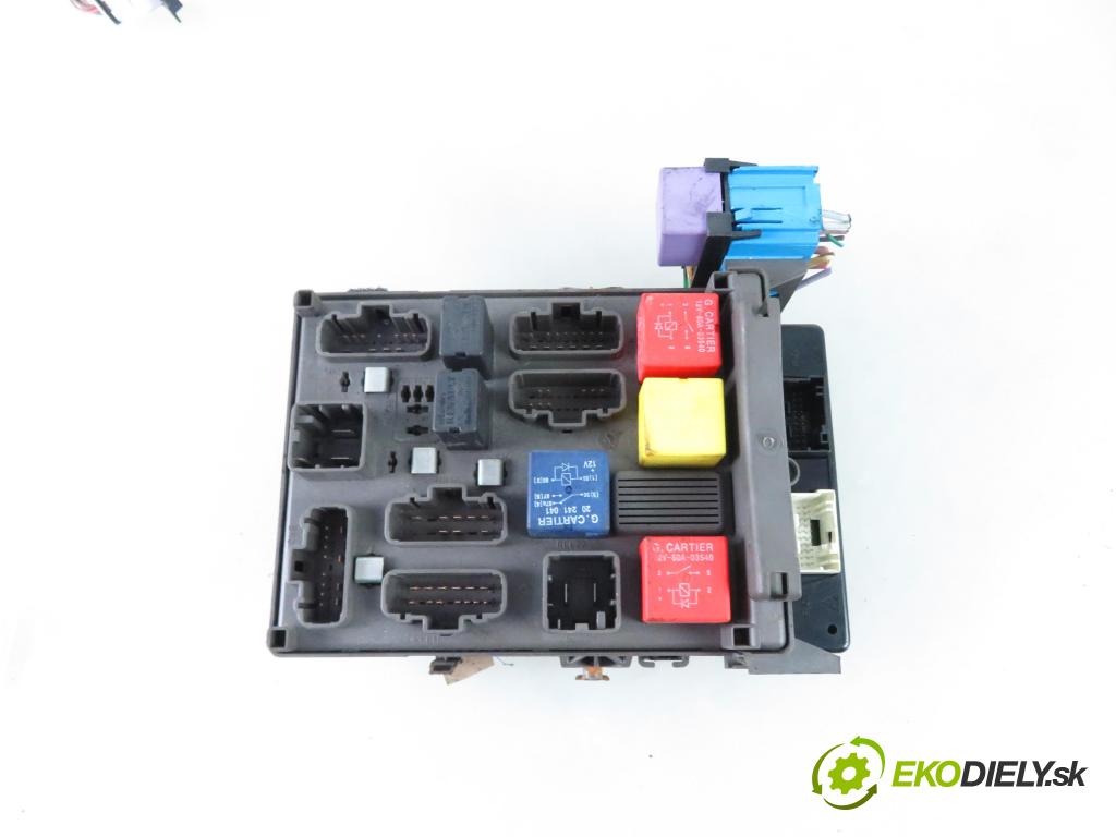 RENAULT LAGUNA II Grandtour (KG0/1_) KOMBI 2002 88,00 1.9 dCi 120 - F9Q 750 1870,00 MODUL BSI 8200190269 ; 8200148809A