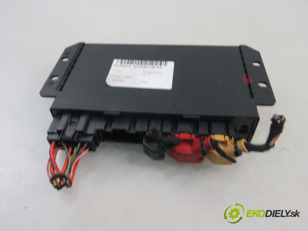 AUDI A4 (8E2, B6) SEDAN 2001 96,00 1.9 TDI PD 130 - AWX 1896,00 MODUL komfortu 8E0959433K