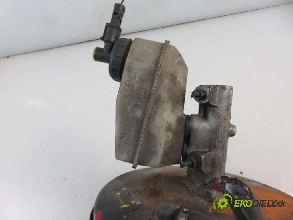 RENAULT MEGANE I (BA0/1_) KOMBI 1999 72,00 1.9 dTi 98 - F9Q 736 1870,00 Posilovač 7700428596 ; 03776251014 (Servočerpadlá, pumpy riadenia)