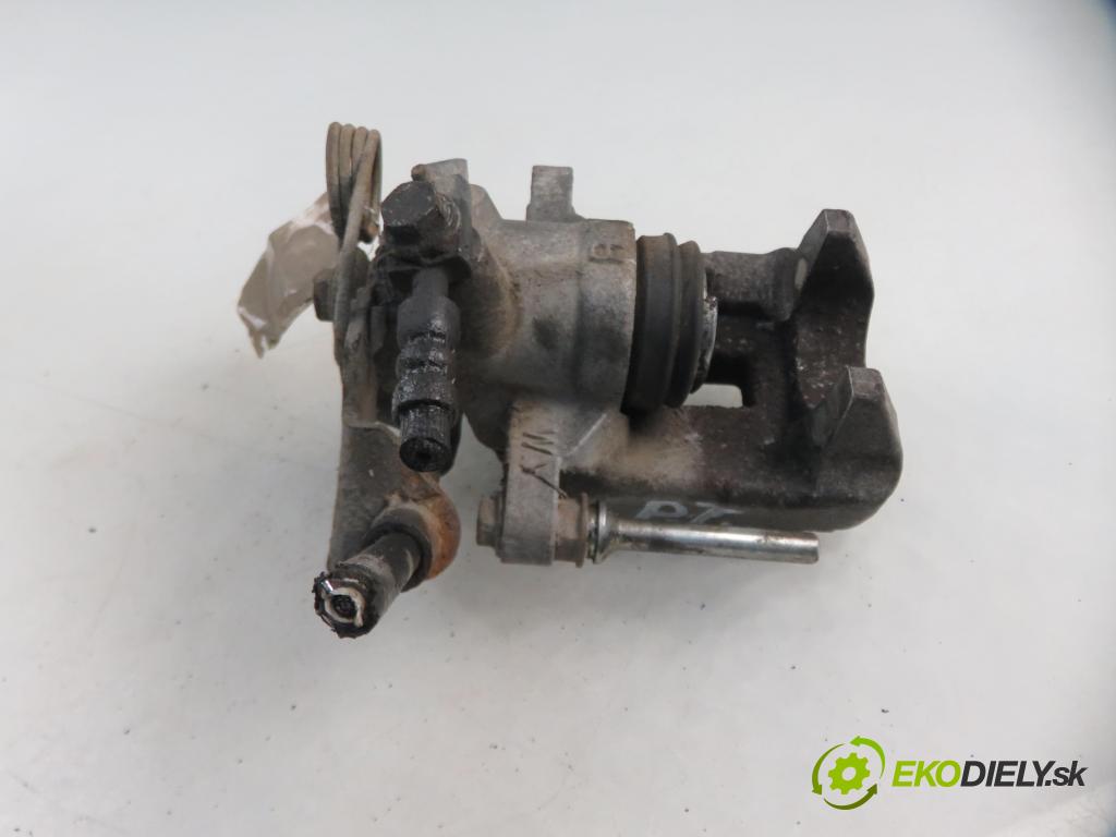 VW PASSAT B5 (3B2) SEDAN 1997 74,00 1.6 - AHL 1595,00 Brzdič strmeň pravé zadné