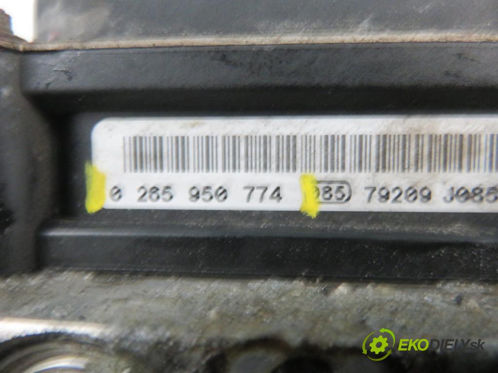 FORD TRANSIT Furgon (FA_ _) FURGON 2008 63,00 2.2 TDCi - P8FA 2198,00 Pumpa ABS 0265950774 ; 8C112C405BB (Pumpy ABS)