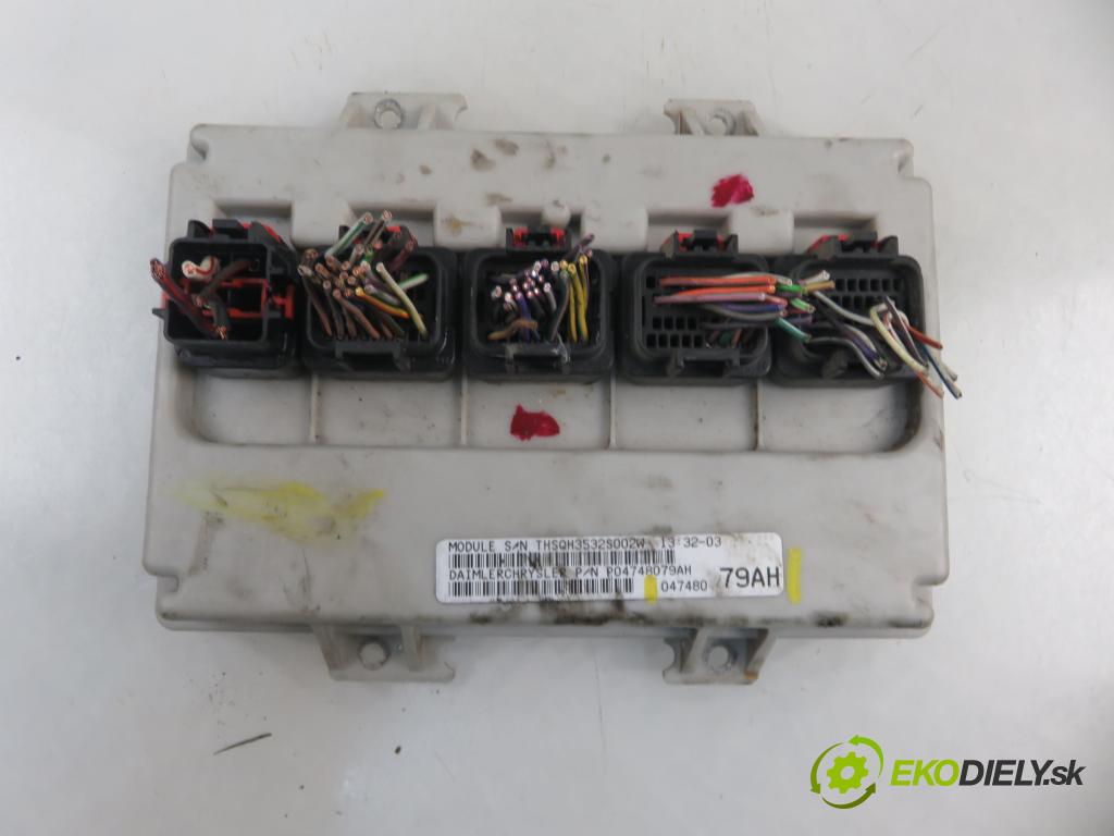 CHRYSLER VOYAGER IV (RG, RS) MINIVAN 2003 105,00 2.5 CRD 143 - ENJ 2499,00 MODUL BSI 04748079AH