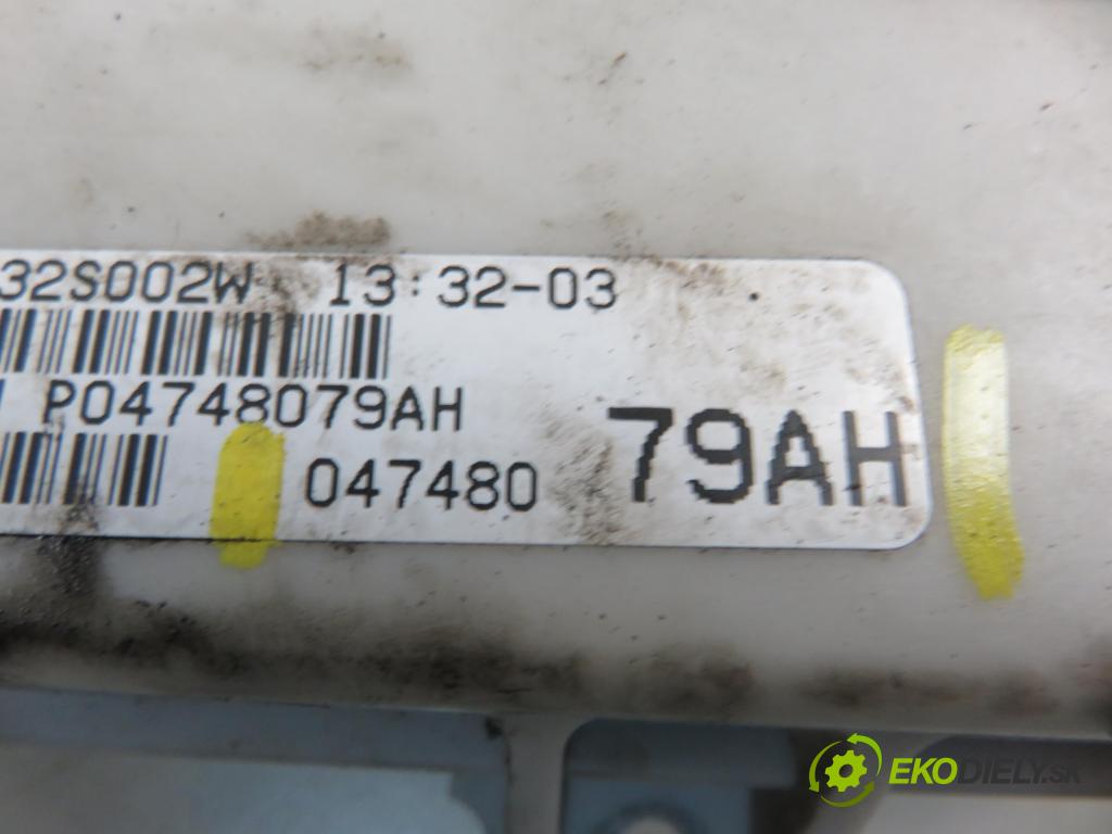 CHRYSLER VOYAGER IV (RG, RS) MINIVAN 2003 105,00 2.5 CRD 143 - ENJ 2499,00 MODUL BSI 04748079AH