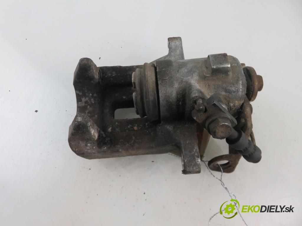 AUDI A6 Avant (4B5, C5) KOMBI 1999 121,00 2.4 quattro - APS 2393,00 Brzdič strmeň pravé zadné