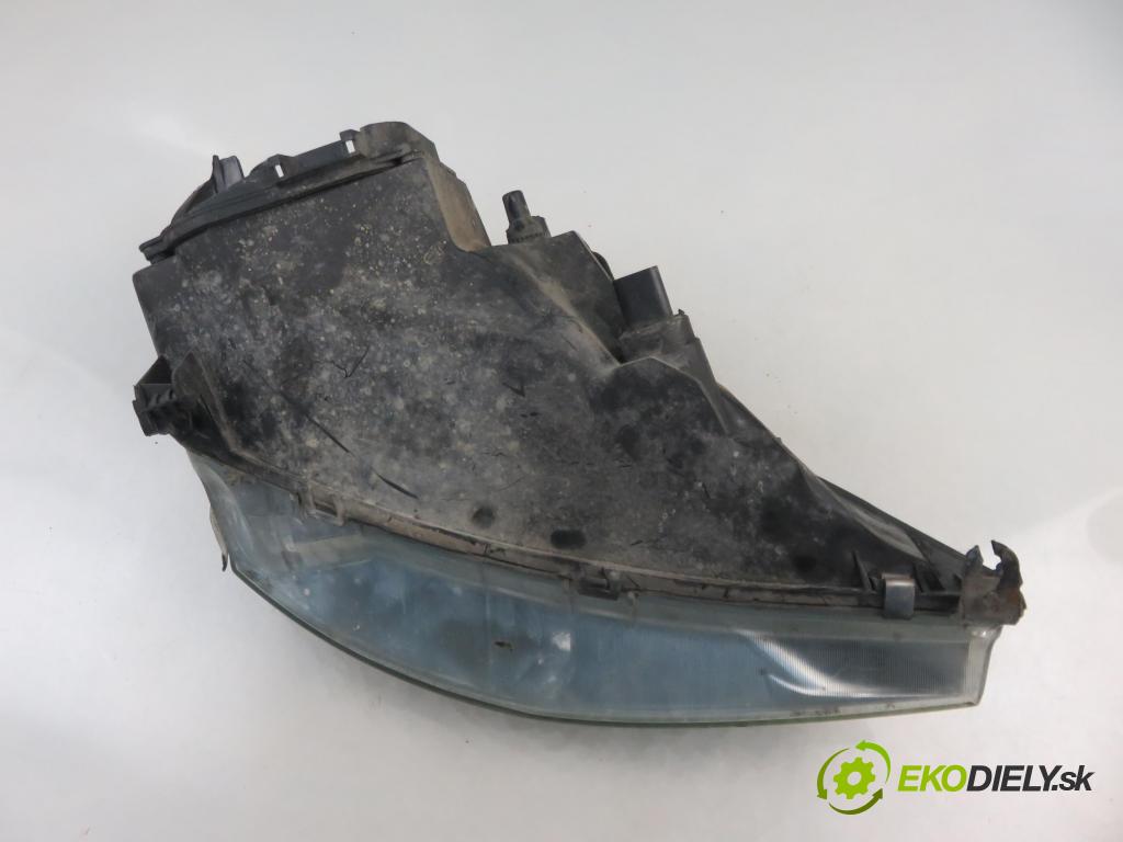 FORD FOCUS (DAW, DBW) - 1998 55,00 1.4 16V - FXDA 1388,00 Svetlo LP