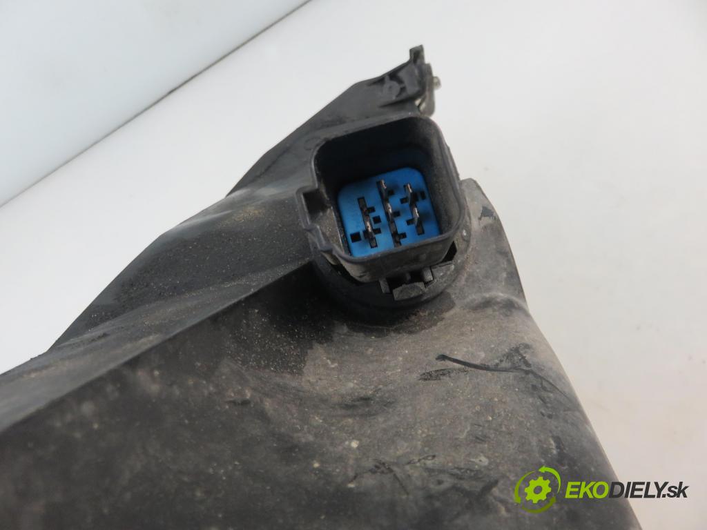 FORD FOCUS (DAW, DBW) - 1998 55,00 1.4 16V - FXDA 1388,00 Svetlo LP