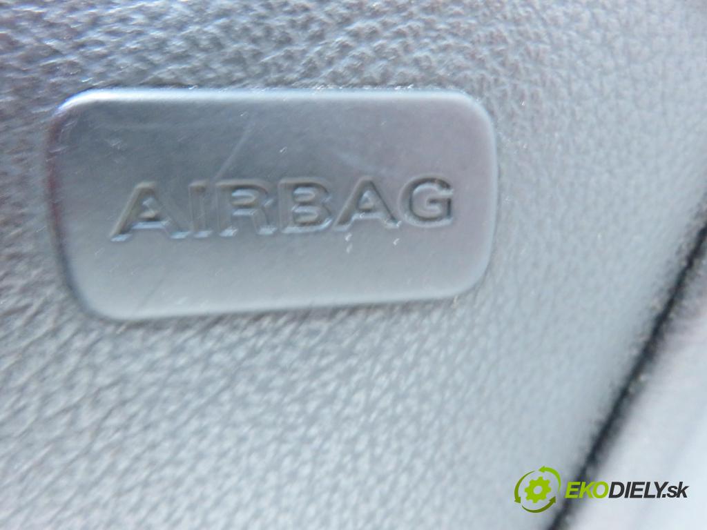 AUDI A6 (4F2, C6) SEDAN 2007 171,00 3.0 TDI quattro - ASB 2967,00 Sedadlá, sedačky