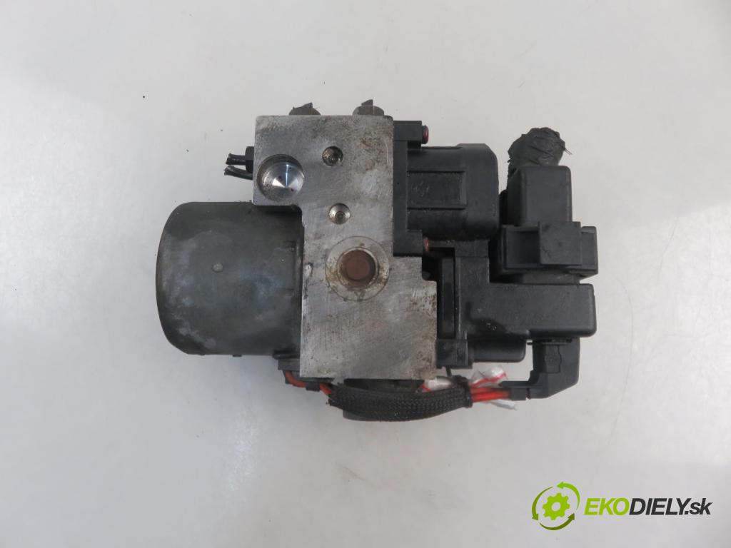 FORD TRANSIT Furgon (FA_ _) FURGON 2002 74,00 2.0 DI (FAE_, FAF_, FAG_) - ABFA 1998,00 Pumpa ABS 1C152M110AE ; 0265216672 (Pumpy ABS)