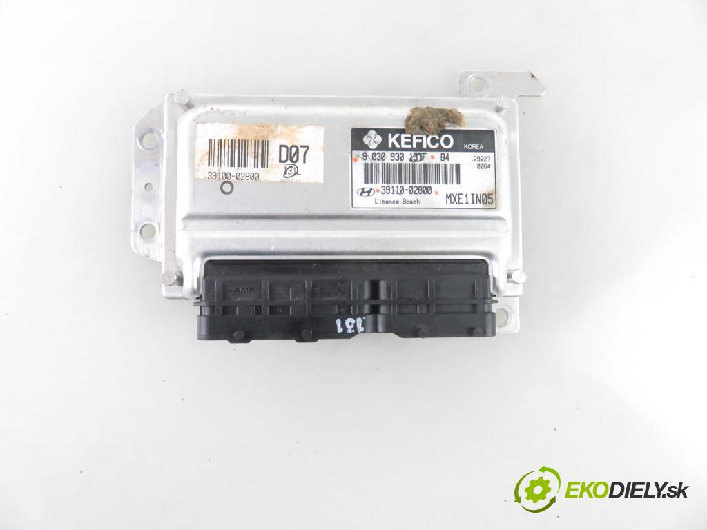 HYUNDAI ATOS (MX) HB 2003 43,00 1.0 i - G4HC-E 999,00 Riadiaca jednotka Motor 3911002800 ; 9030930131F