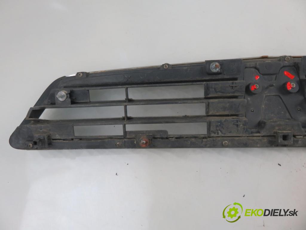 HONDA CIVIC VI Aerodeck (MB, MC) KOMBI 1999 77,00 2.0 iTD 105 (MC3) - 20T2N 1994,00 Mriežka / maska