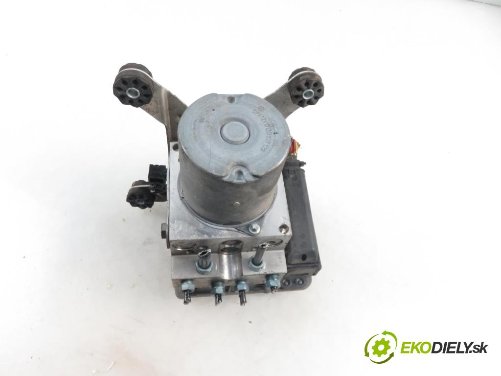 BMW 5 (F10) SEDAN 2011 0,00 520 d - N47 D20 C 1995,00 Pumpa ABS 34516852808 ; 0265960447 (Pumpy ABS)