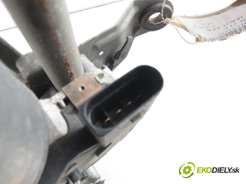 VW PASSAT B6 (3C2) SEDAN 2005 77,00 1.9 TDI PD 105 - BKC 1896,00 Motorček stieračov 3C1955023B ; 3397020754 ; 3C1955119