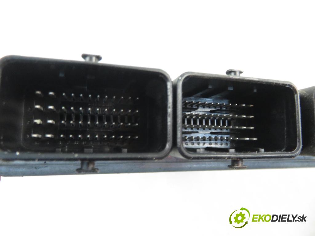 FORD FOCUS II Turnier (DA_, FFS, DS) KOMBI 2008 85,00 1.8 TDCi - KKDB 1753,00 Riadiaca jednotka Motor 7M5112A650BCE ; 5WS40778FT