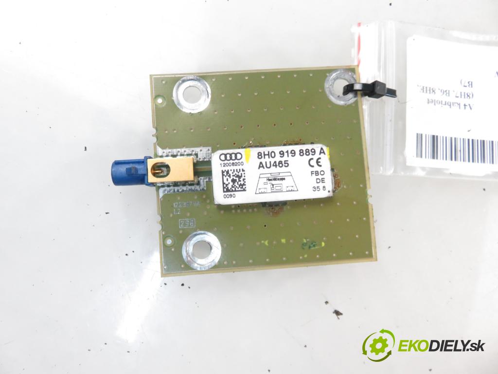 AUDI A4 kabriolet (8H7, B6, 8HE, B7) CABRIO 2009 103,00 2.0 TDI - BPW 1968,00 Zosilňovač Antenní: 8H0919889A (Zosilňovače)