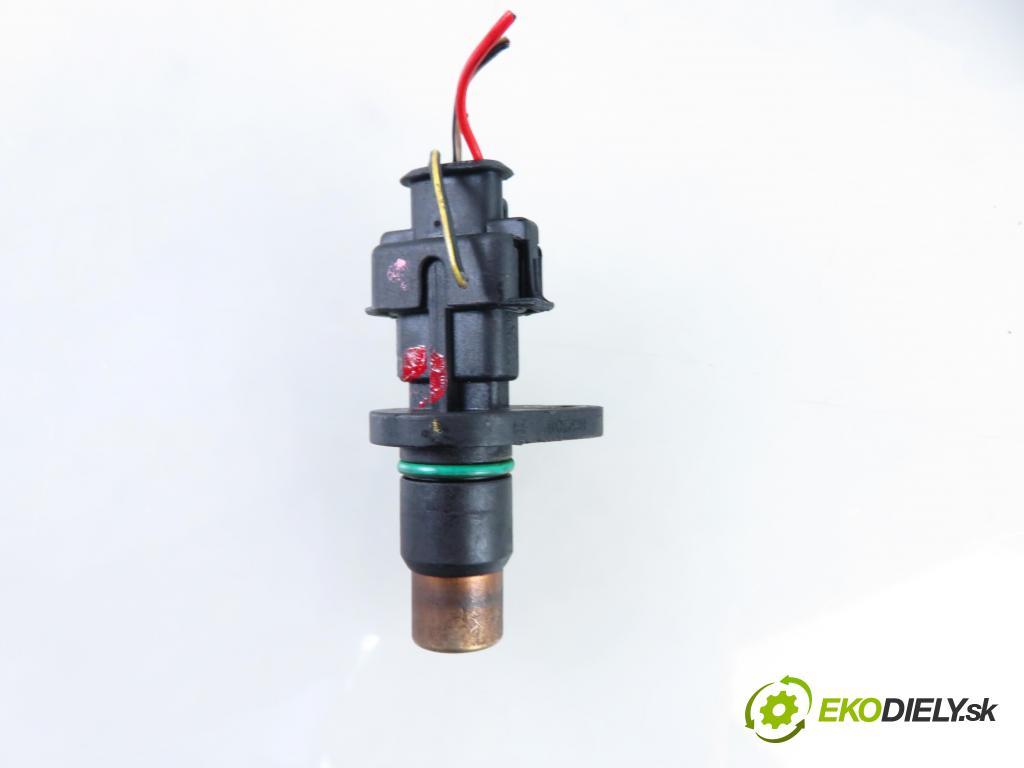 TOYOTA YARIS (_P1_) HB 2003 50,00 1.0 VVT- i 68 - 1SZ-FE 998,00 VÁLEČEK VAČKOVÁ HŘÍDEL: 9091905043