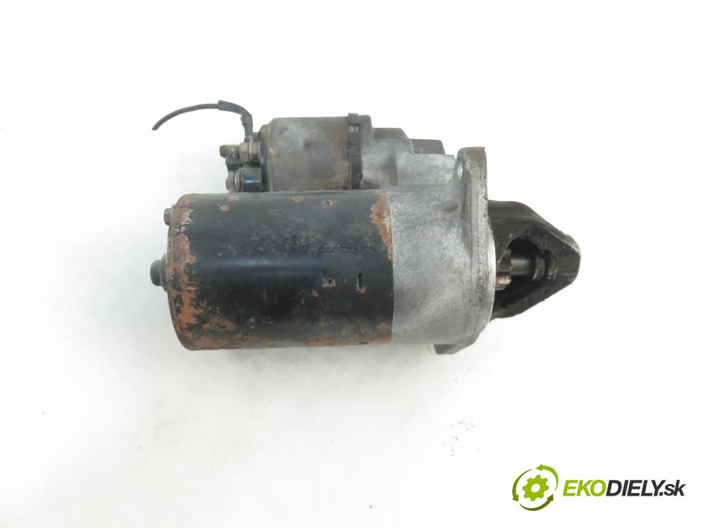 OPEL CORSA C (X01) HB 2003 43,00 1.0 12V 58 - Z 10 XE 973,00 Štartér  (Štartéry)