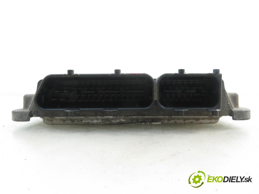 FIAT PANDA (169_) HB 2004 40,00 1.1 54 - 187 A1.000 1108,00 Riadiaca jednotka Motor 55196259 ; IAW4AFSM