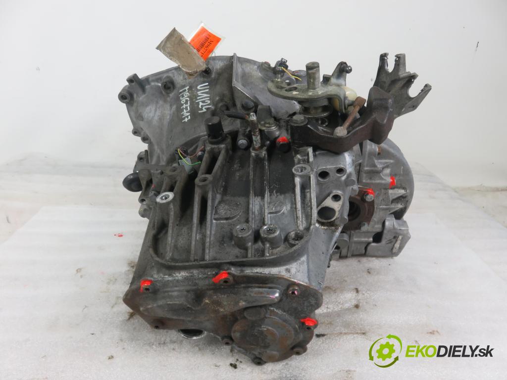 PEUGEOT 407 SW (6E_) KOMBI 2004 116,00 2.2 - 3FZ (EW12J4) 2230,00 převodovka MANUALNA 20MB06