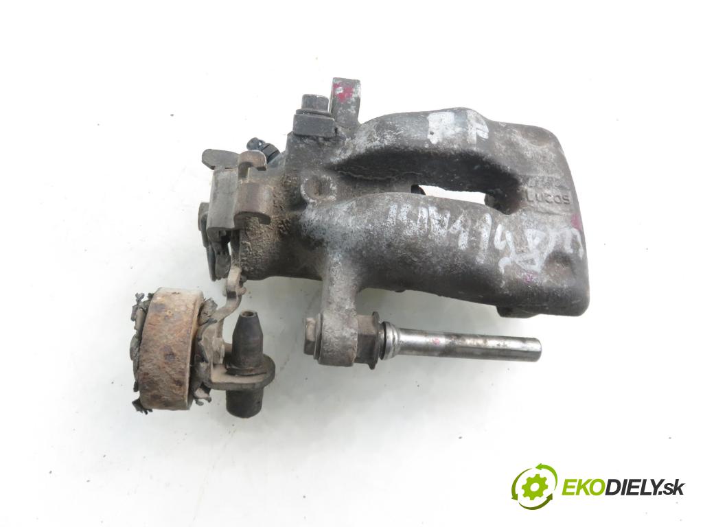 OPEL ZAFIRA A Nadwozie Wielkopojemne (MPV) (T98)  MINIVAN 2004 74,00 2.0 DTI 16V 101 - Y 20 DTH 1995,00 Brzdič strmeň pravé zadné