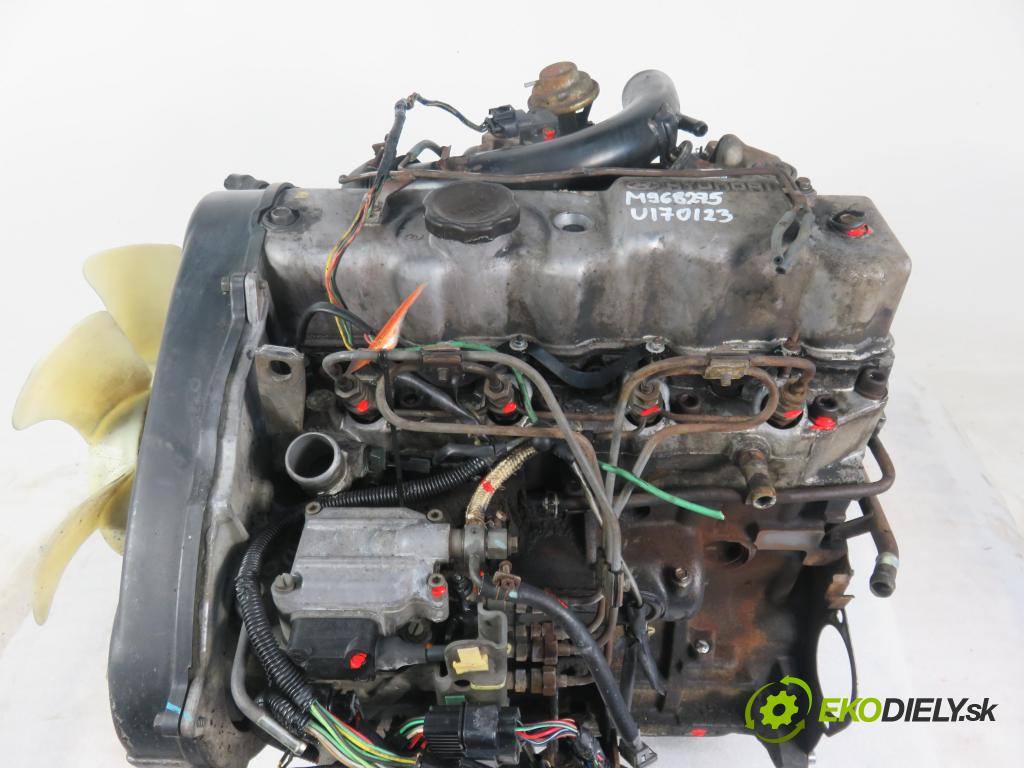 HYUNDAI Hyundai H-100 Porter CHLODNIA 1999 73,00 2.5 TD - D4BH 2476,00 Motor DIESEL