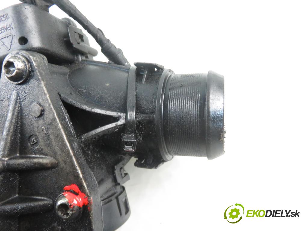 CITROEN C4 I (LC_) HB 2004 66,00 1.6 HDi - 9HX (DV6ATED4) 1560,00 Škrtiaca klapka 9654634380 ; 0798005601 (Škrtiace klapky)